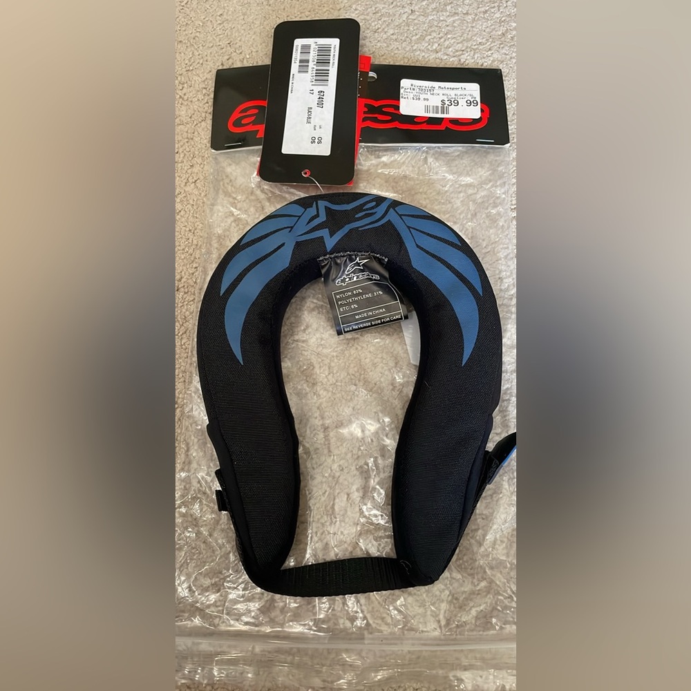 Alpinestars neck roll. NEW WITH TAGS